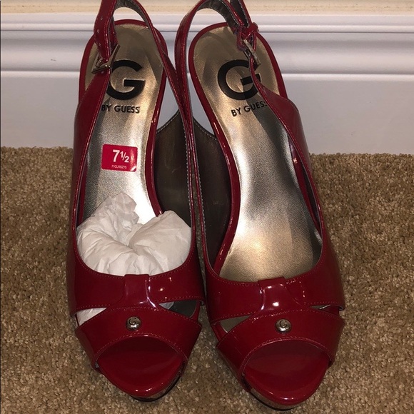 (2/$20) Brand New In Box Guess Heels - Picture 2 of 6
